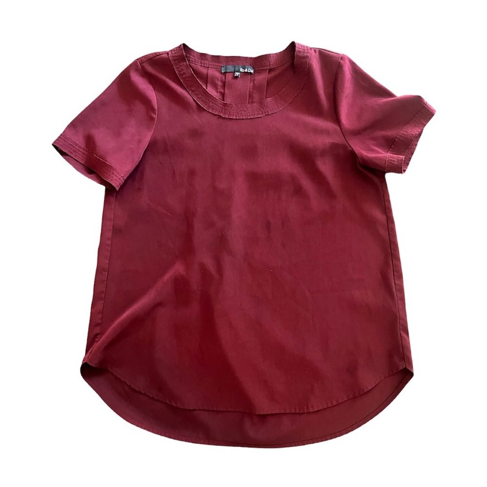 Cute Burgundy Ro & De Blouse